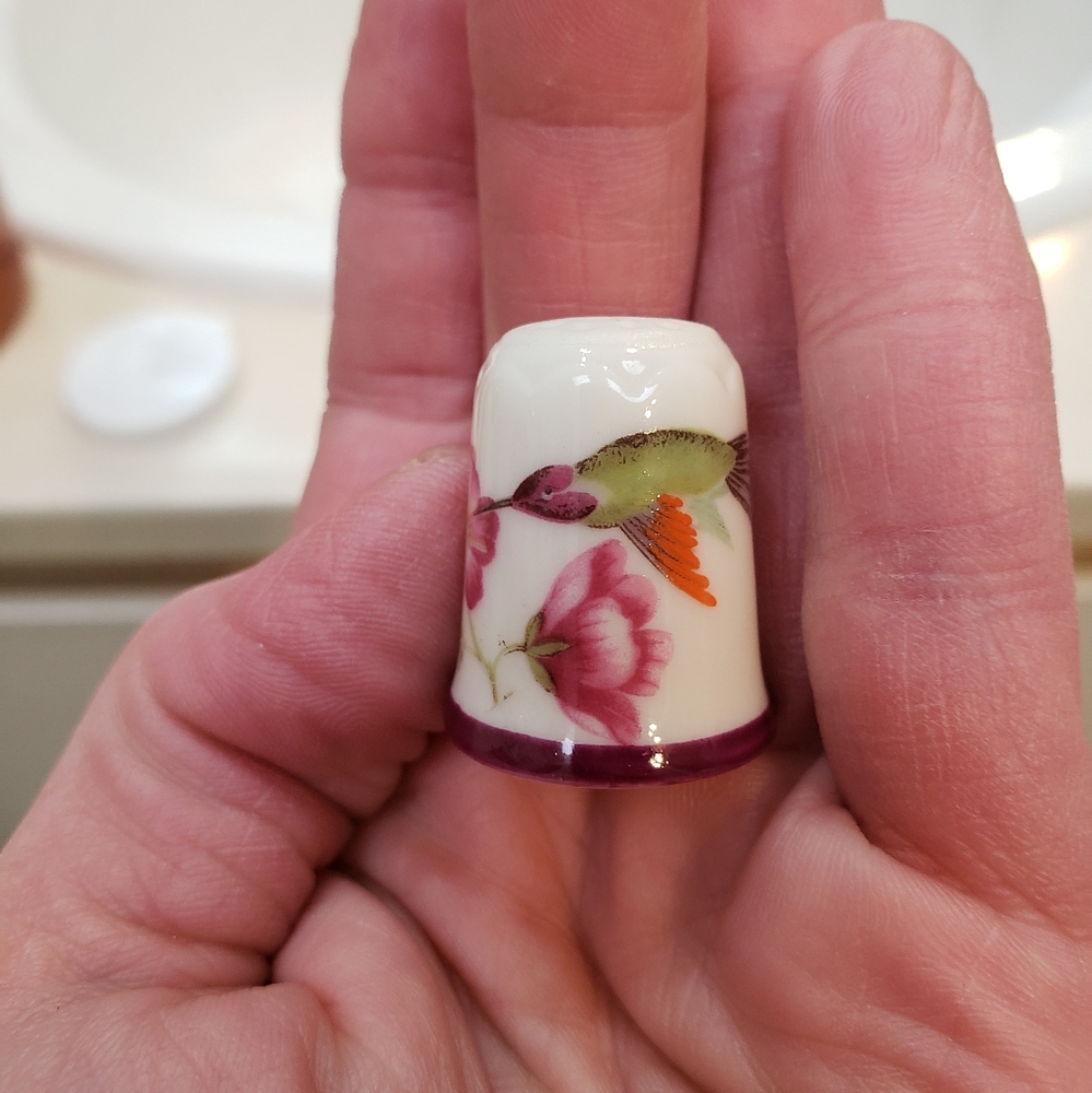 Heirloom Hummingbird Thimble